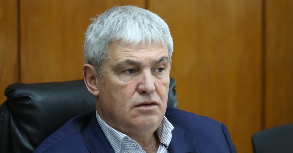 Plamen Dimitrov предсказывает жизнь шкафа