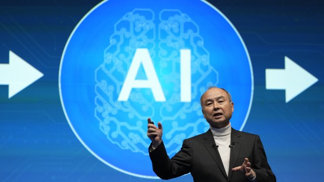 SoftBank может инвестировать 1 триллион. доллары в ИИ начинают в США