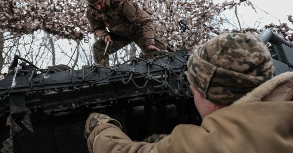 Россия поддерживает военную власть через ... производственные компании удобрения