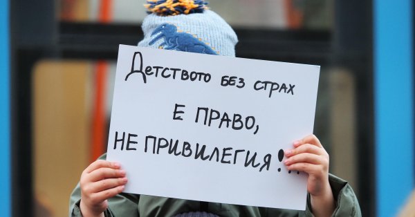 Отец отца Адриана: он преодолевает боль на пути