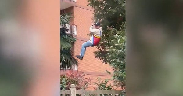Трагедия с канатной дорогой до Неаполя, три убитых видео
