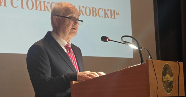Министр войны: мы активно защищаем наши национальные интересы в НАТО
