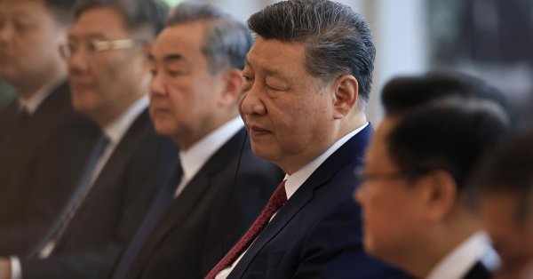 Трамп Китая против Соединенных Штатов - ограничение экспорта редакционных элементов