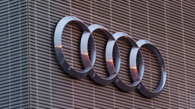 Audi держит автомобили в портах в США из -за новых обязанностей