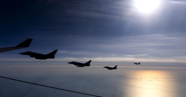 Германия останавливает доставку истребителей Eurofighter в Турцию
