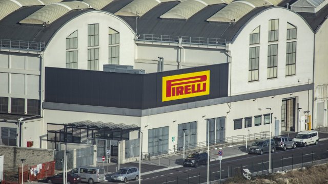 Под давлением Италии Pirelli прогрессирует с расстоянием до Китая