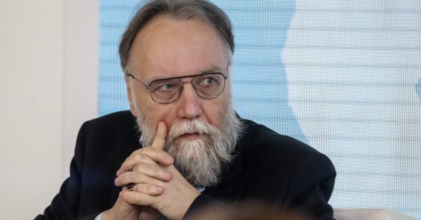 Дугин - «Мозг Путина», который суды с сторонниками Трампа