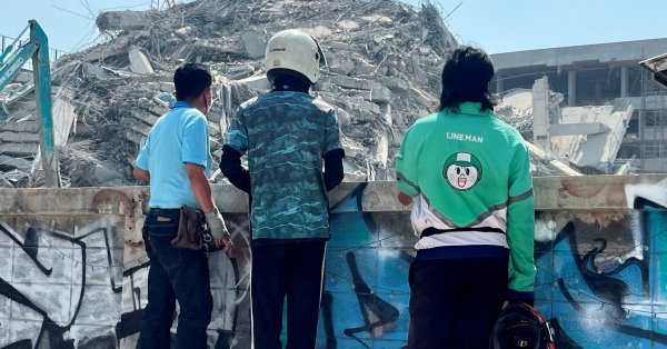 Выжившие землетрясения в Мьянме остались без еды и укрытия