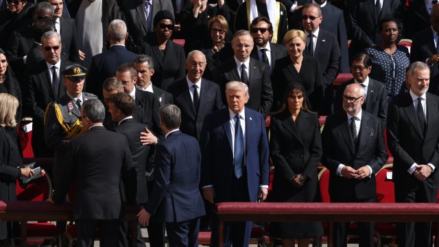 Трамп и Зеленски снова будут говорить на следующий день после встречи в Ватикане