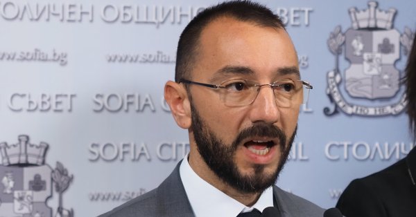 Антон Хекимин: София застойна и разлагается! Мне жаль!