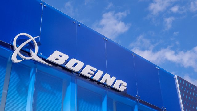 Boeing продает Jeppesen за 10,6 млрд долларов, пытаясь стабилизировать свои финансы