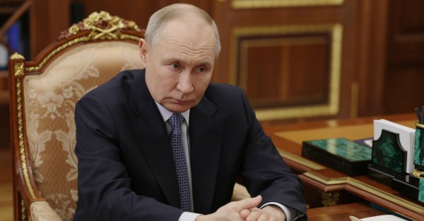 Путин стремится к новому «западному врагу» - дьяволу