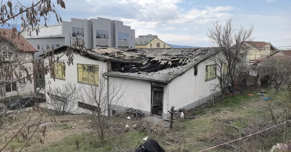Потери пожара в Кочани стали 61 год - еще один из жертв погибли