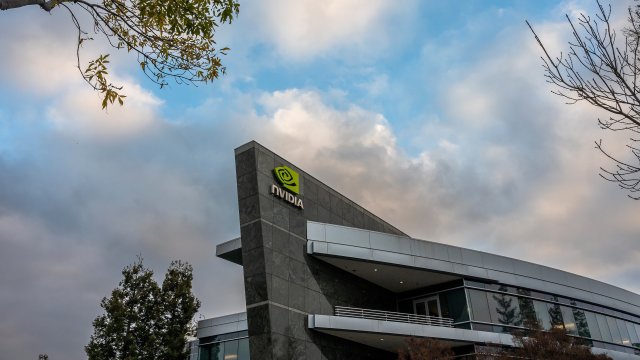 Nvidia будет создавать суперкомпьютеры искусственного интеллекта полностью в Соединенных Штатах