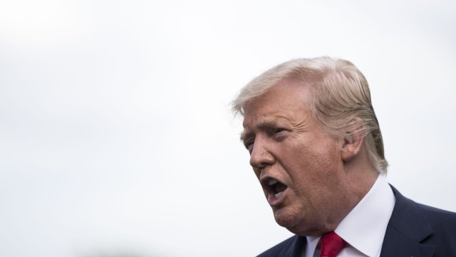 Трамп: Экономическая гребля США будет отложена, если ФРС не снижает процентные ставки