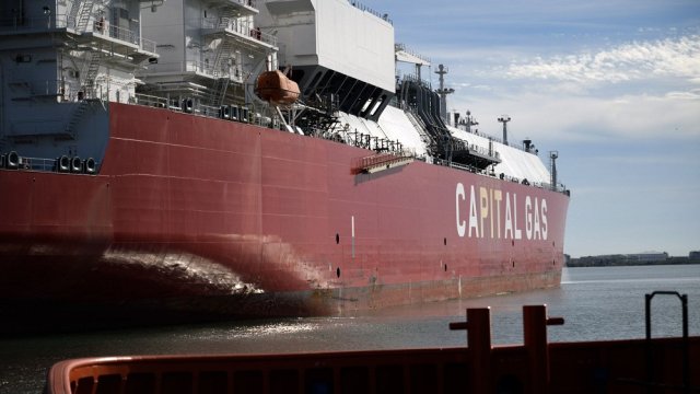 Европа извлекает выгоду из торговой войны США с Китаем и получает более дешевый газ