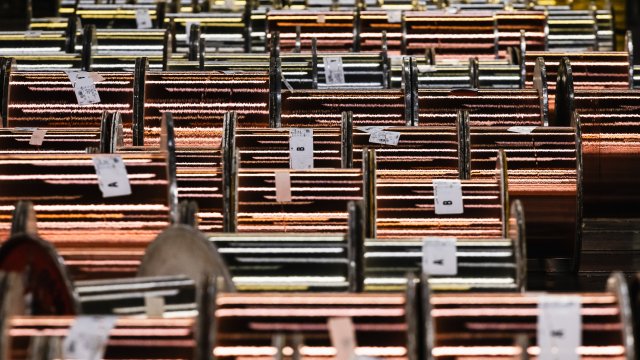Цена на медь сообщила о своем наибольшем снижении за последние пять лет