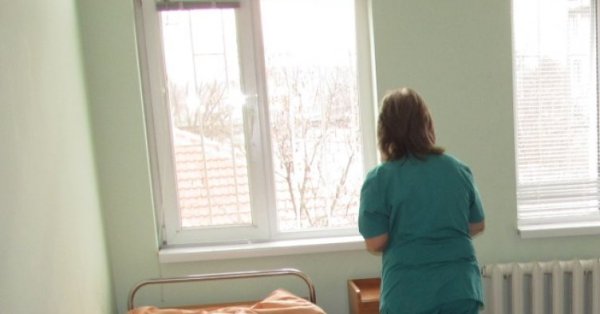 12 -летний мальчик находится в коме, вызванной бактериальным менингитом