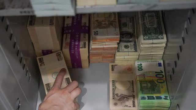 Проблемы в США стимулируют узы развивающихся стран в местной валюте