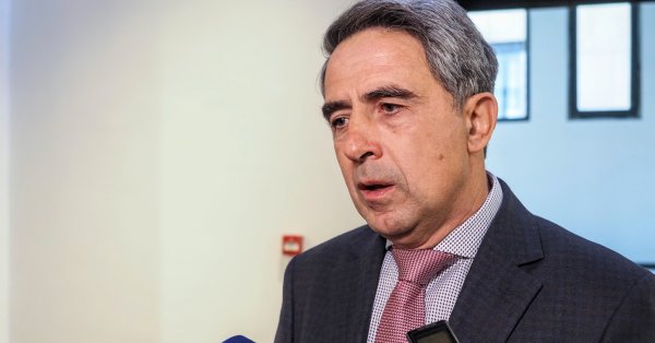 Розен Плевнеев: Область евро - последняя битва при Руссофиле