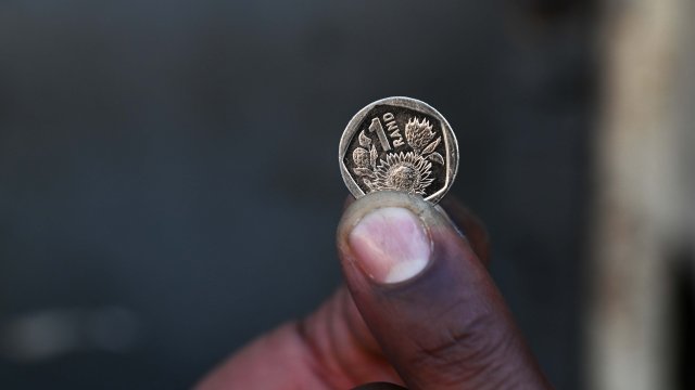 Разработка рыночных валют отправляет шестую неделю роста