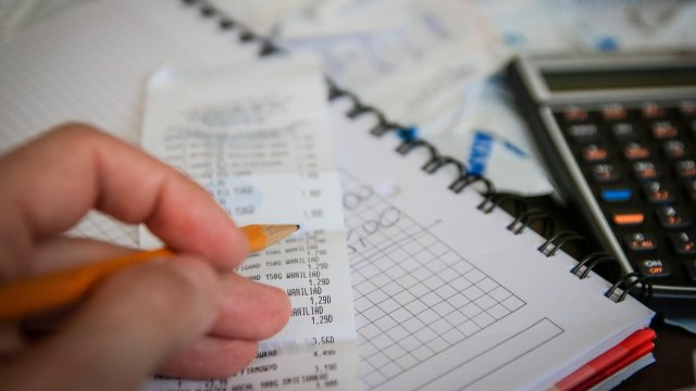Налоговые и страховые расходы на домохозяйство растут в начале года
