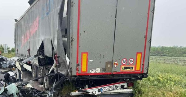 «Автомобильное администрирование» IA с необычайными проверками грузовиков на дороге