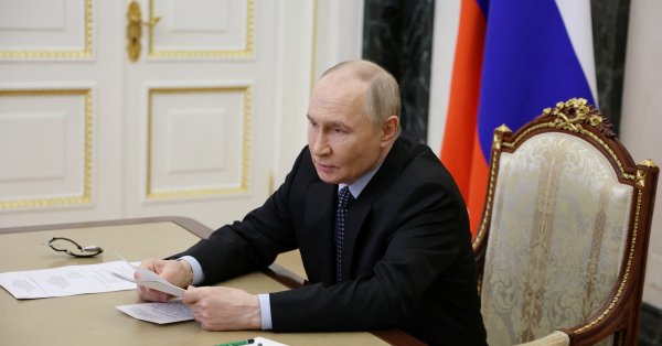 Министр иностранных дел Турции встретится с Путином и Лавровым