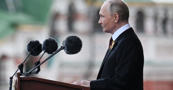 Путин, в относительно короткой речи: Россия помнит уроки Второй мировой войны