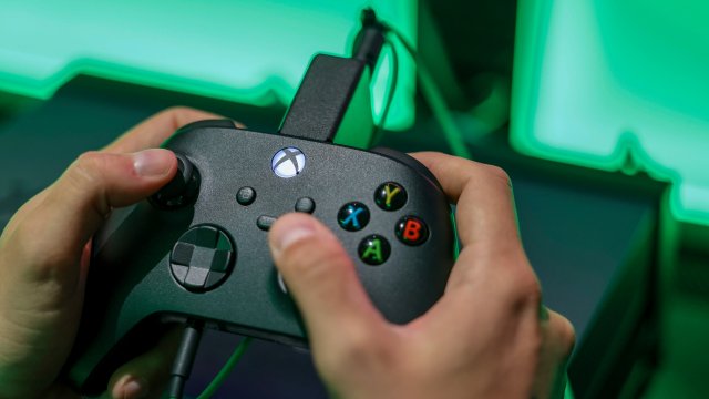 Microsoft повышает цены на Xbox и его игры