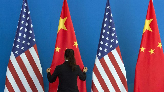 Китайский бизнес ищет альтернативу США, несмотря на коммерческое перемирие