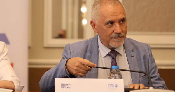Этнические и религиозные различия лежат в основе конфликта между Индией и Пакистаном