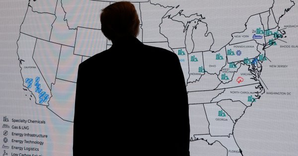 Могут ли таможенные обязанности Трампа помочь создать «золотой век» американского производства?