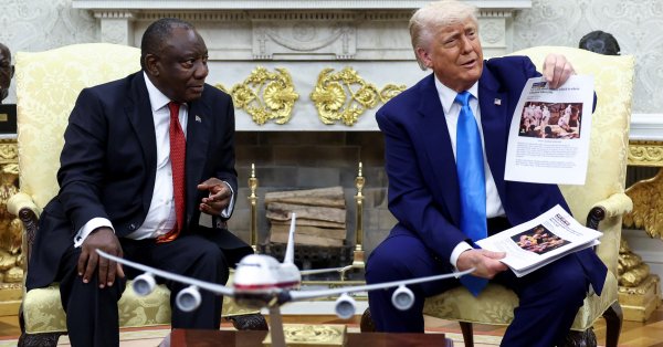 «Доказательства» Трампа для «геноцида против белых» в Южной Африке - фотографии Dro Dro