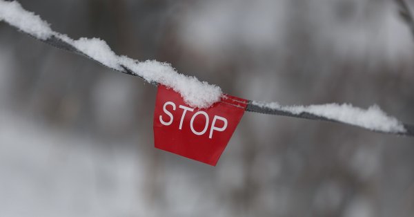 Двое умерли в горной лавине в Швейцарии