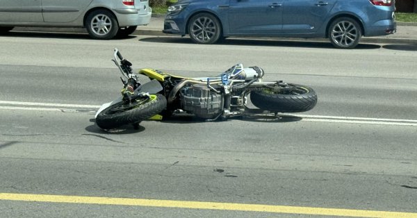Автомобилист находится в тяжелом состоянии в Пирогове, сбитый автомобилем в Софии