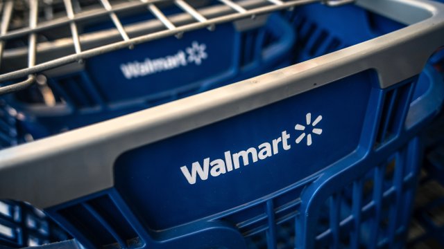 Трамп призвал Walmart «поесть» вместо повышения цен