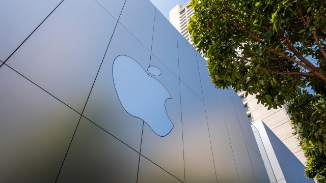 Apple планирует предложить возможность поиска искусственного интеллекта в Safari