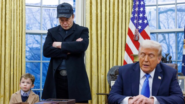 Маск присоединился к критикам «прекрасного» налогового счета Трампа