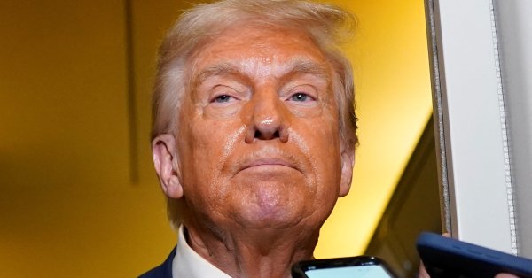 Трамп отправляется на Ближний Восток с одной целью - сделки, сделок, сделок