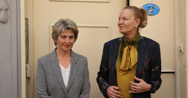 Лечева отправил нотариальное приглашение, ответ: BOC не завоеван сценарием PR