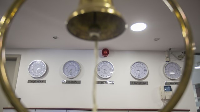 Софикс начал неделю с роста на 1,01%