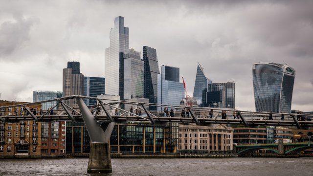 Британская экономика выросла быстрее, чем ожидалось в первом квартале