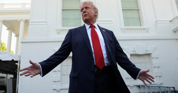 Как президентство спасти Дональда Трампа от финансового краха?