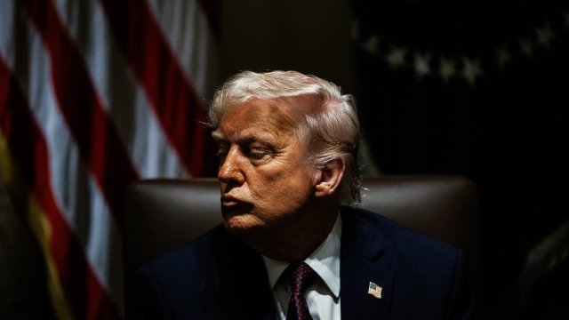 США положили конец войне с хижинами, с торговыми партнерами, сражения идут