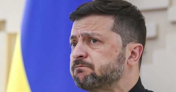 Зеленски наткнулся на план по строительству крупного украинского военного кладбища