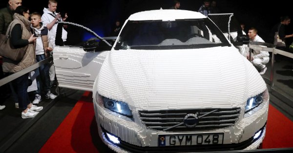 Volvo сокращает 3000 рабочих мест в основном в Швеции