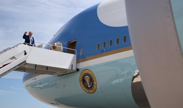 В мировом самолете Трампа являются ключом к политической выгоде