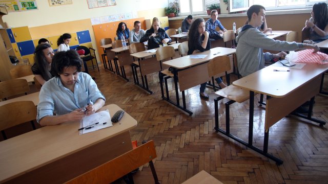 Почему карьерное руководство должно начаться в старшей школе