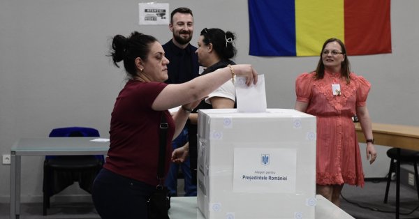 Выход Exitlulce в Румынии: Дэн получает 54,9% президентских стоков